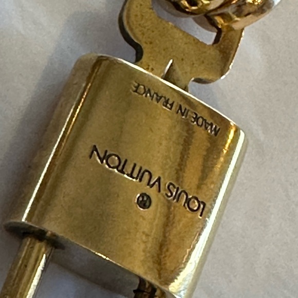 Authentic Louis Vuitton Lock & key necklace #310 - Picture 7 of 11